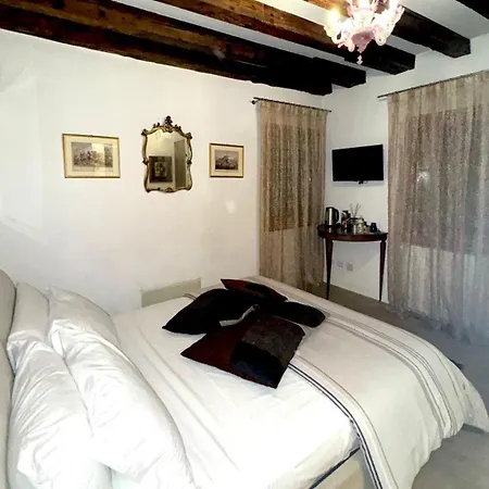Bed & Breakfast Fortuny