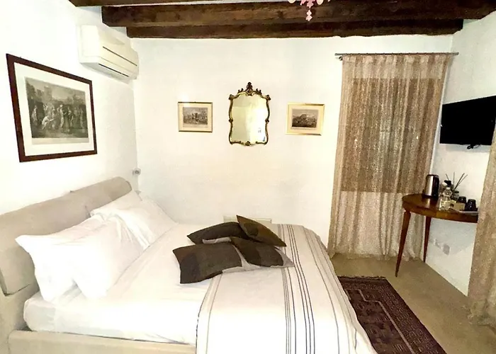 Couette-café Fortuny Venise