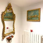 Fortuny Bed & Breakfast