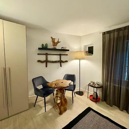 Fortuny Bed & Breakfast