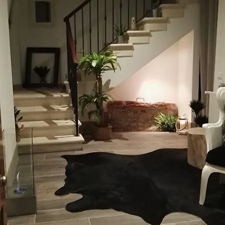 Fortuny Bed & Breakfast 4*