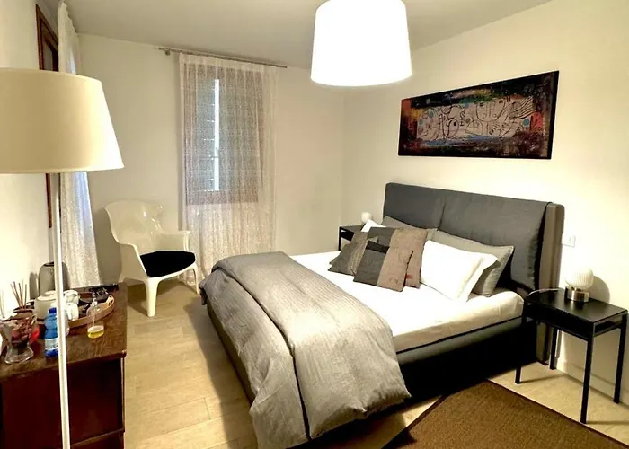 ベッド・アンド・ブレックファスト B＆b フォルトゥニー ヴェネツィア